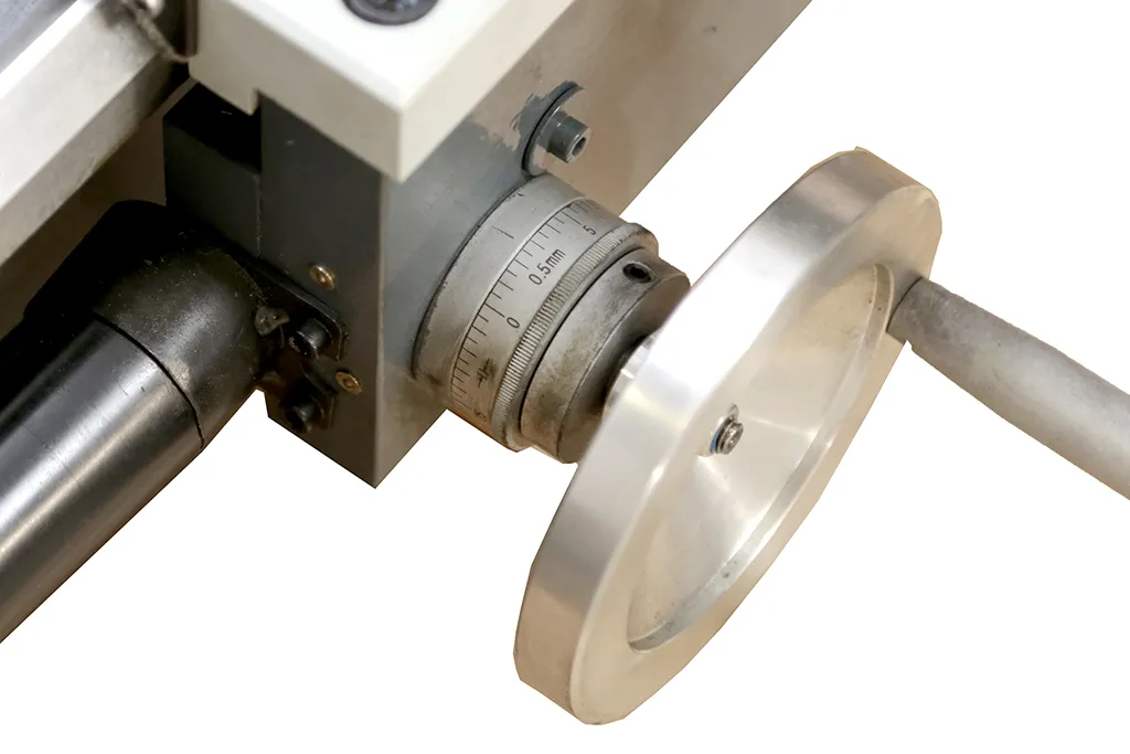Станок токарный METAL MASTER MML 2870 Станок токарный METAL MASTER MML 2870