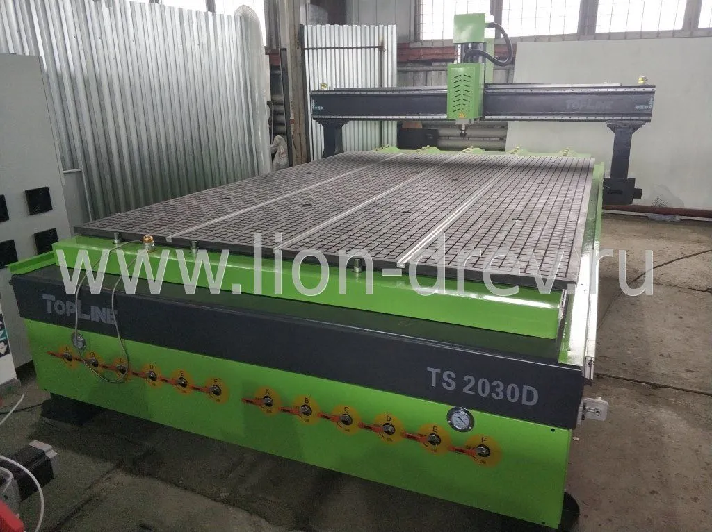 Фрезерный станок с ЧПУ TS 2030 D Фрезерный станок с ЧПУ TS 2030 D