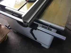 Круглопильный станок с торцовочной кареткой WoodTec C 75 NEW Круглопильный станок с торцовочной кареткой WoodTec C 75 NEW