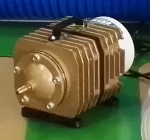 Лазерно-гравировальный станок с ЧПУ мод. LTT Z1410H Лазерно-гравировальный станок с ЧПУ мод. LTT Z1410H