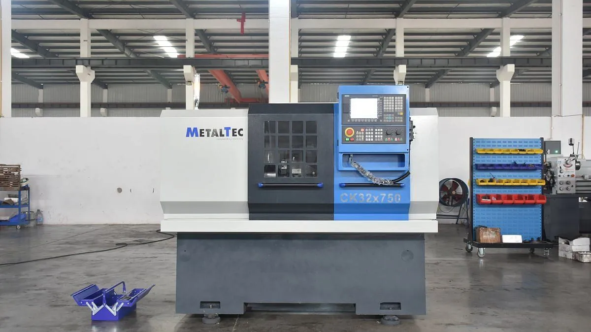 MetalTec CK 36x750 PRO Токарный станок ЧПУ с горизонтальной станиной MetalTec CK 36x750 PRO Токарный станок ЧПУ с горизонтальной станиной
