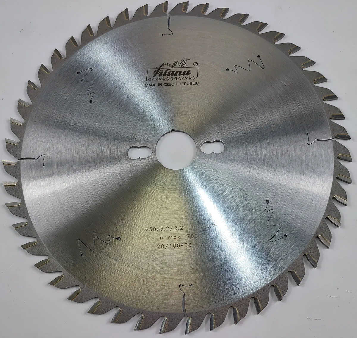 Пильный диск TCT "Pilana" 250x3.2/2.2x30 z48 81-16 WZ Пильный диск TCT "Pilana" 250x3.2/2.2x30 z48 81-16 WZ