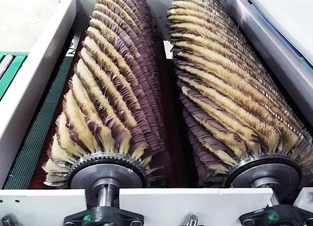 Станок щеточно-шлифовальный WoodTec Duble Brush 630 Станок щеточно-шлифовальный WoodTec Duble Brush 630