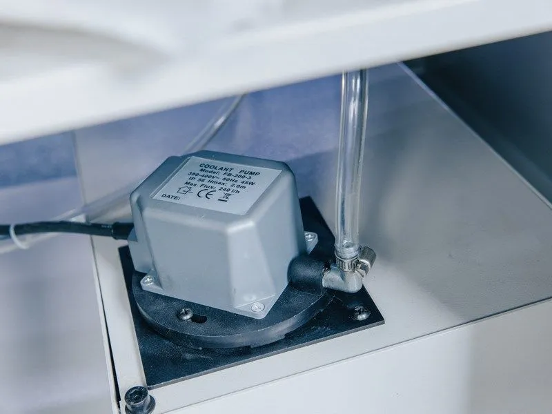 Ленточнопильный станок для резки металла MetalTec BS 250 FHE Ленточнопильный станок для резки металла MetalTec BS 250 FHE