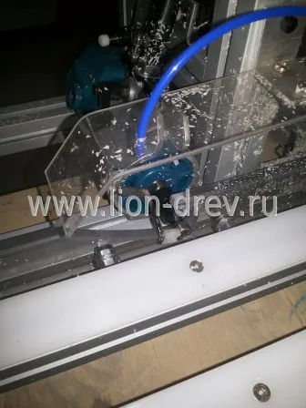 Фрезерный станок для снятия свесов мод. LTT-2 (LTT-Mini) Фрезерный станок для снятия свесов мод. LTT-2 (LTT-Mini)