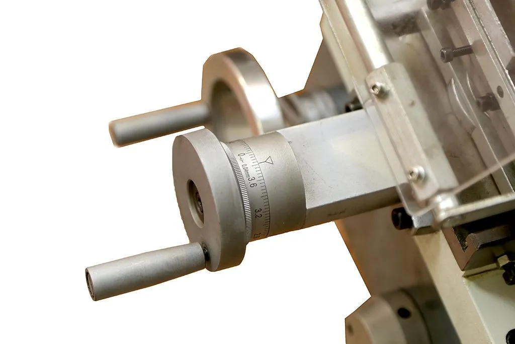Станок токарный METAL MASTER MML 2550 Станок токарный METAL MASTER MML 2550