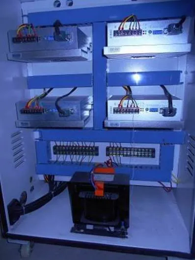 Фрезерный станок с ЧПУ LTT-1325 Фрезерный станок с ЧПУ LTT-1325