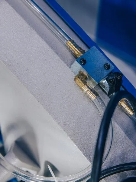 Ленточнопильный станок для резки металла MetalTec BS 250 FHE Ленточнопильный станок для резки металла MetalTec BS 250 FHE