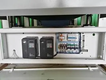 Шлифовальный станок с 4-мя лепестковыми валами DT 630-4 Шлифовальный станок с 4-мя лепестковыми валами DT 630-4
