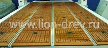 Фрезерный станок с ЧПУ LTT-2130 Фрезерный станок с ЧПУ LTT-2130