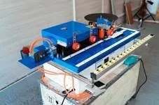 Кромкооблицовочный станок с снятием свесов и торцовкой DM-107 PRO Кромкооблицовочный станок с снятием свесов и торцовкой DM-107 PRO