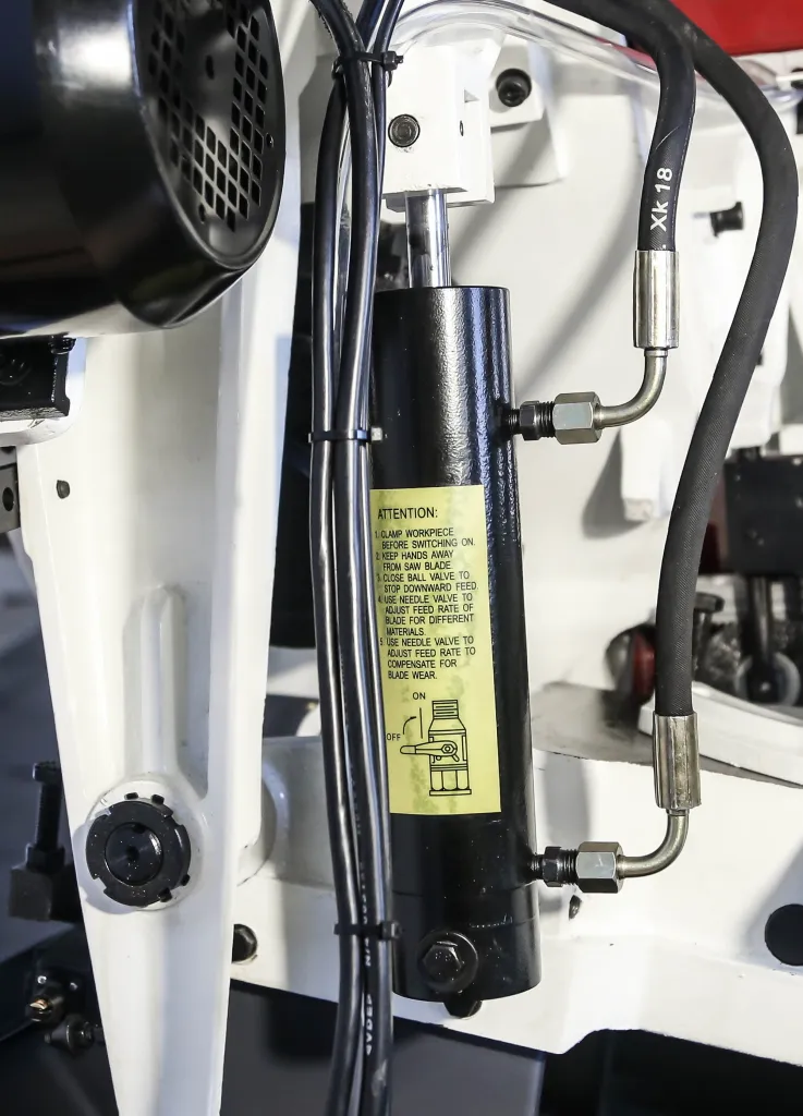 Ленточнопильный станок METAL MASTER BSM-1018B Ленточнопильный станок METAL MASTER BSM-1018B