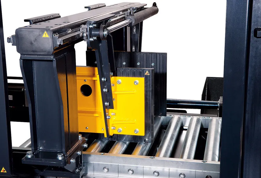 Станок ленточнопильный Pilous ARG 520 DC CF-NC automat Станок ленточнопильный Pilous ARG 520 DC CF-NC automat
