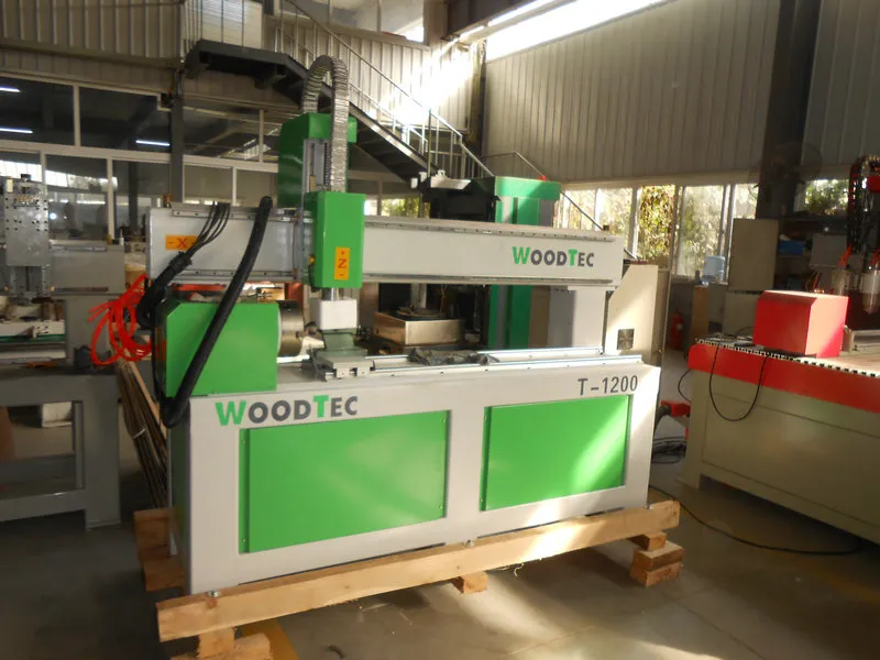 Токарно-фрезерный станок с ЧПУ WoodTec T-1200 Токарно-фрезерный станок с ЧПУ WoodTec T-1200