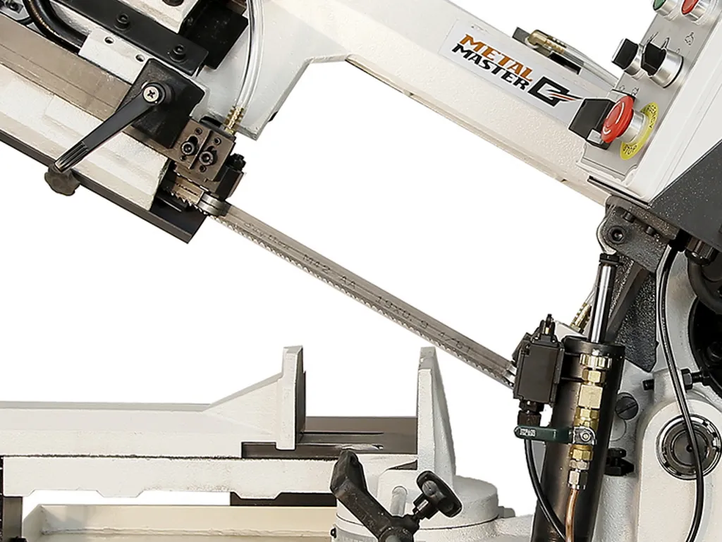 Ленточнопильный станок METAL MASTER BSM-170E Ленточнопильный станок METAL MASTER BSM-170E