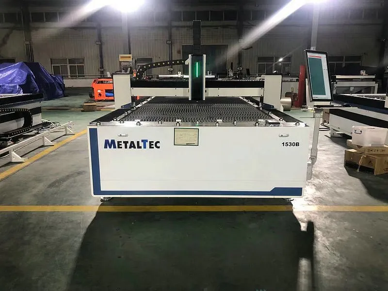 MetalTec 1530B (6000W) оптоволоконный лазерный станок для резки металла MetalTec 1530B (6000W) оптоволоконный лазерный станок для резки металла