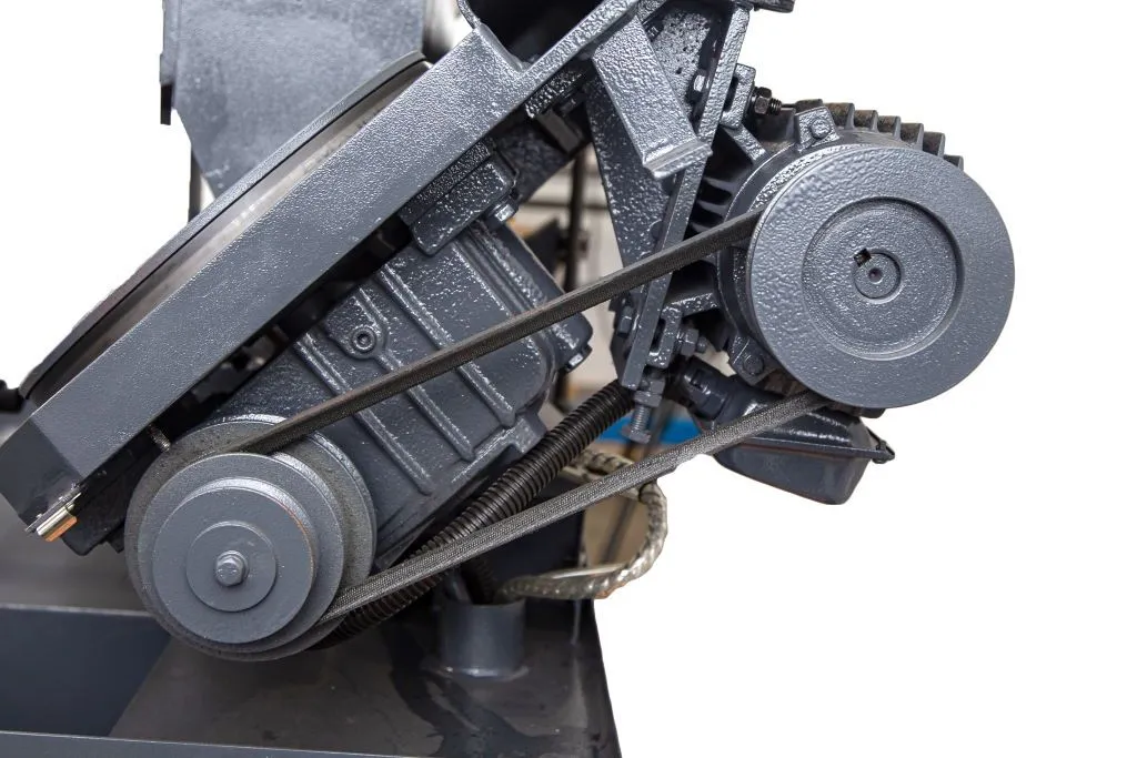 Ленточнопильный полуавтоматический станок METAL MASTER MGH-300 (2-х колонный) Ленточнопильный полуавтоматический станок METAL MASTER MGH-300 (2-х колонный)