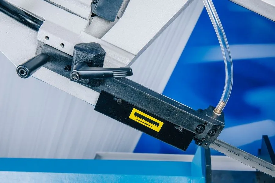 Ленточнопильный станок для резки металла MetalTec BS 250 FHE Ленточнопильный станок для резки металла MetalTec BS 250 FHE