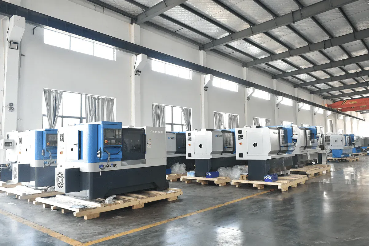 MetalTec CK 35 x 400 (Комплектация ПРОМ+) - Токарный станок ЧПУ с горизонтальной станиной MetalTec CK 35 x 400 (Комплектация ПРОМ+) - Токарный станок ЧПУ с горизонтальной станиной
