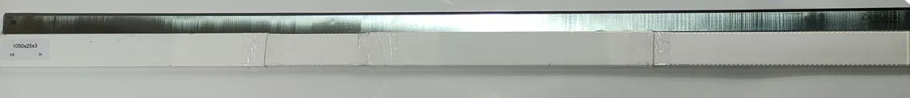 Нож строгальный "Pilana" DS 1050х25х3 Нож строгальный "Pilana" DS 1050х25х3