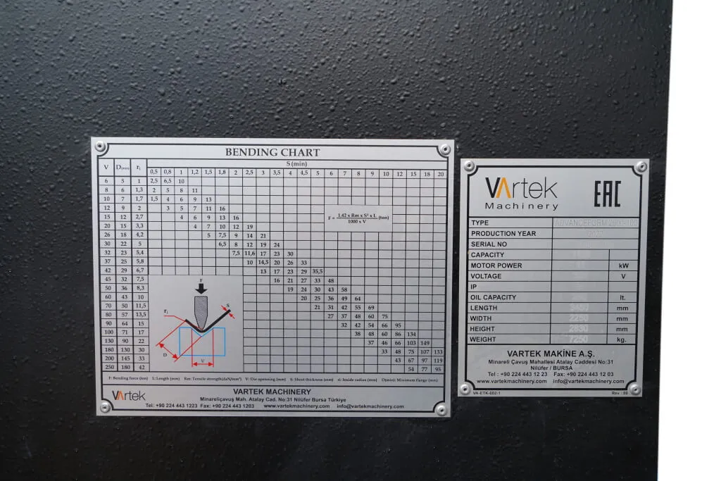Гидравлический листогибочный пресс VARTEK ADVANCEFORM 2600X100 С ЧПУ NEXT 2.0 (STEP AUTOMATION SA15) Гидравлический листогибочный пресс VARTEK ADVANCEFORM 2600X100 С ЧПУ NEXT 2.0 (STEP AUTOMATION SA15)