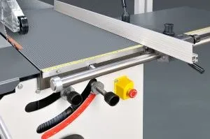 Форматно-раскроечный станок Robland E 2500 каретка 2800 Форматно-раскроечный станок Robland E 2500 каретка 2800