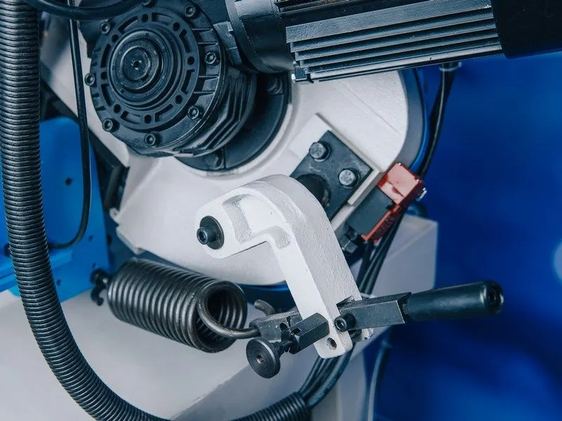 Ленточнопильный станок для резки металла MetalTec BS 250 FHE Ленточнопильный станок для резки металла MetalTec BS 250 FHE