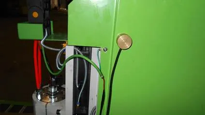 Фрезерный станок с ЧПУ мод. LTT-1325B Фрезерный станок с ЧПУ мод. LTT-1325B