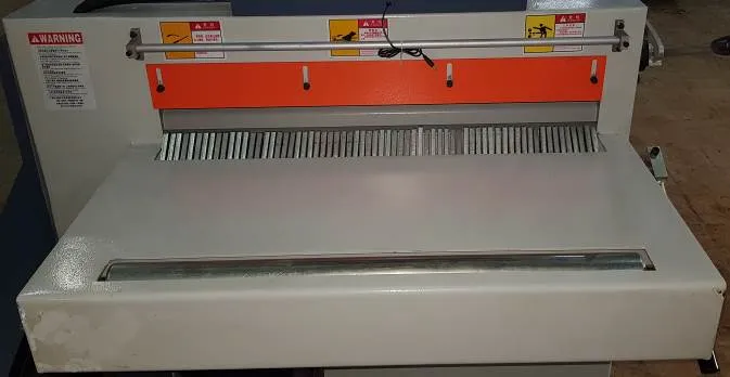 Кромкообрезной многопильный станок мод. MJ141-0780 Кромкообрезной многопильный станок мод. MJ141-0780