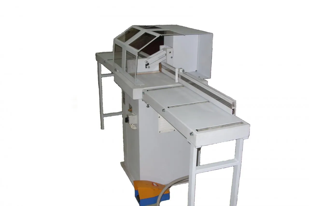 Торцовочный станок TR-350 RM (ТР 350РМ) Торцовочный станок TR-350 RM (ТР 350РМ)