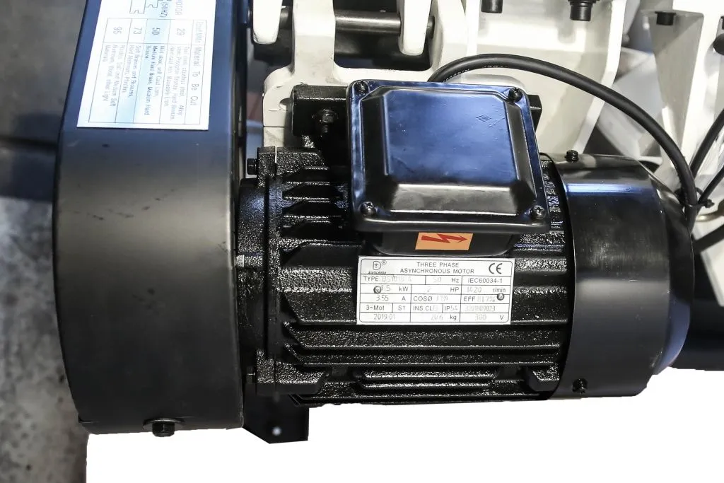 Ленточнопильный станок METAL MASTER BSM-1018B Ленточнопильный станок METAL MASTER BSM-1018B