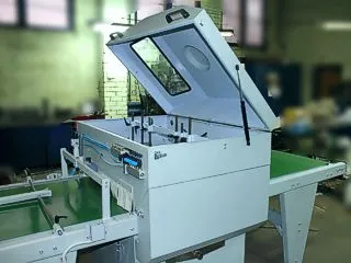 Покрасочный (клеенаносящий) станок методом распыления Рапида-800, -1000, -1200, -1400 Покрасочный (клеенаносящий) станок методом распыления Рапида-800, -1000, -1200, -1400