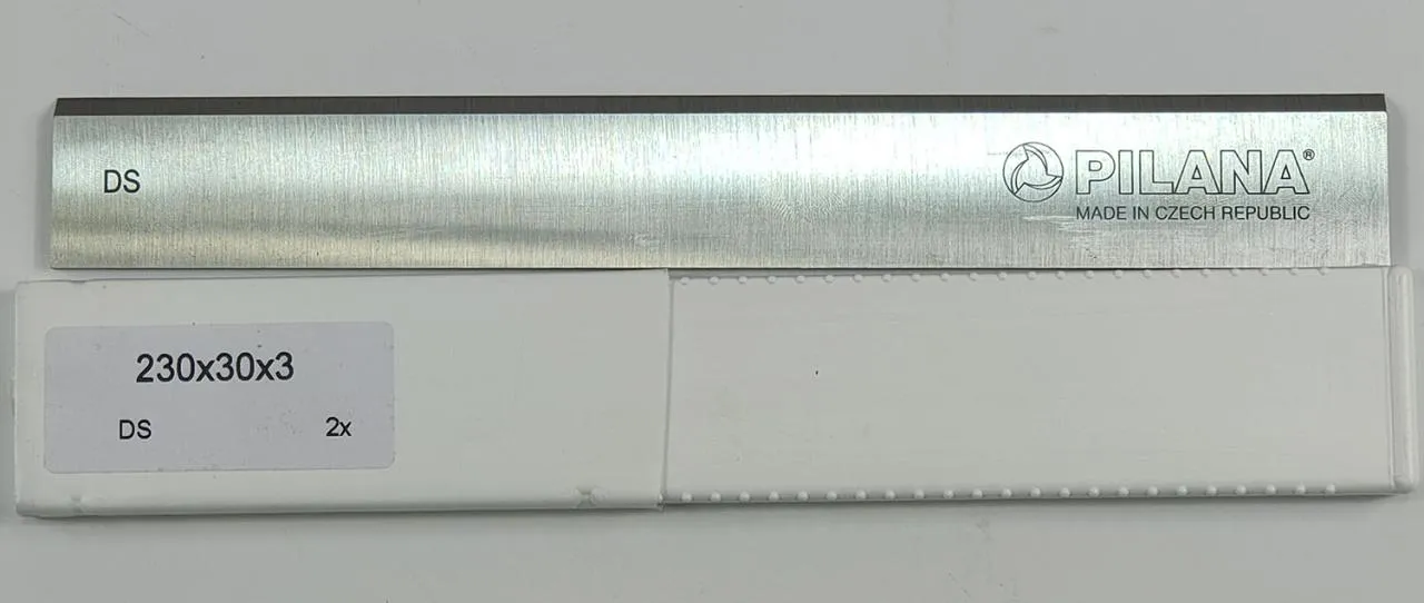 Нож строгальный "Pilana" DS 230х30х3 Нож строгальный "Pilana" DS 230х30х3