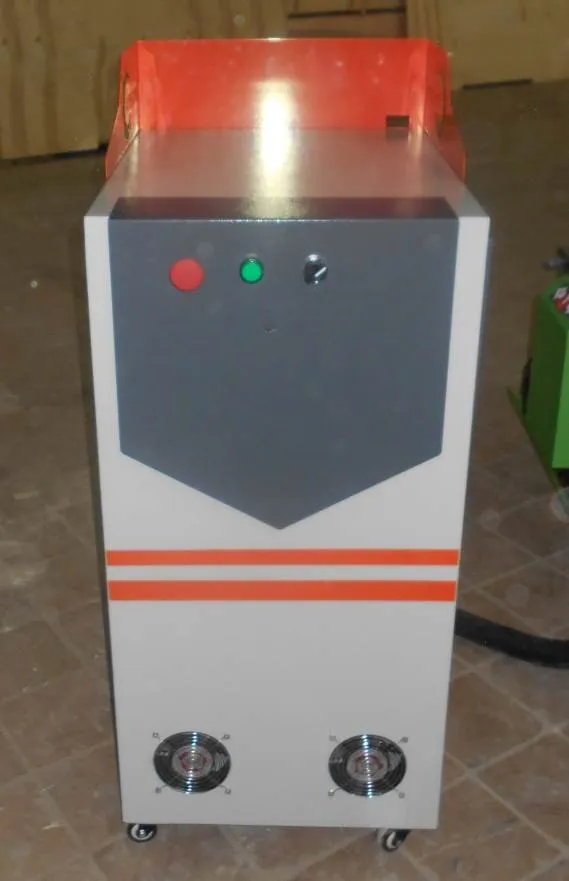 Фрезерный станок с ЧПУ LTT-1530 Фрезерный станок с ЧПУ LTT-1530
