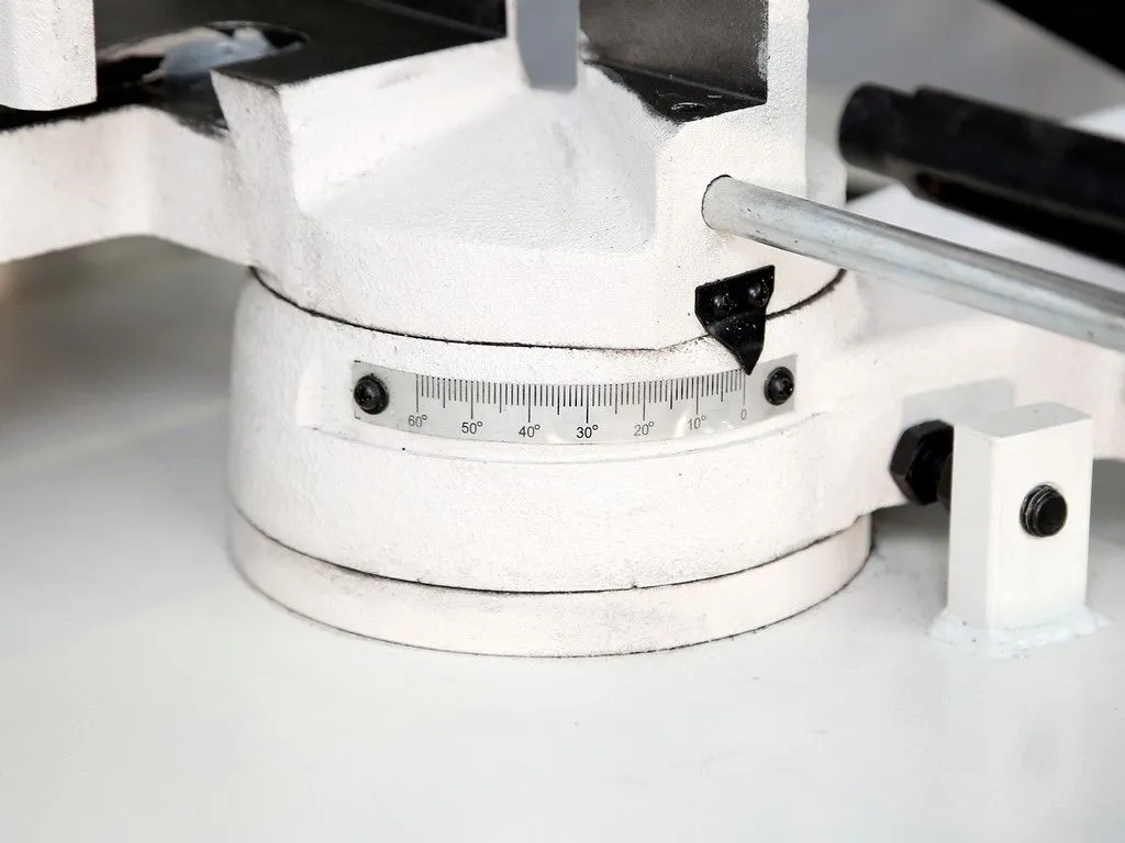 Ленточнопильный станок METAL MASTER BSM-170E Ленточнопильный станок METAL MASTER BSM-170E