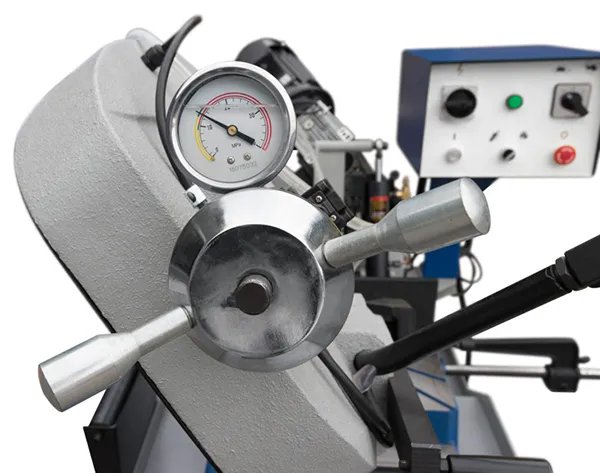 Ручной ленточнопильный станок для резки металла MetalTec BS 270 FHE Ручной ленточнопильный станок для резки металла MetalTec BS 270 FHE