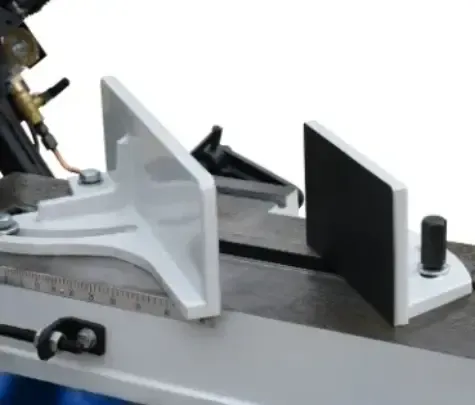 Ленточнопильный станок для резки металла MetalTec BS 170 FH (380) Ленточнопильный станок для резки металла MetalTec BS 170 FH (380)
