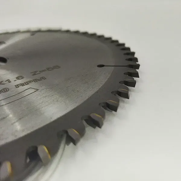 Пильный диск Ø200 х 30 х 2,5/1,6 Z48 WZ WoodTec Пильный диск Ø200 х 30 х 2,5/1,6 Z48 WZ WoodTec