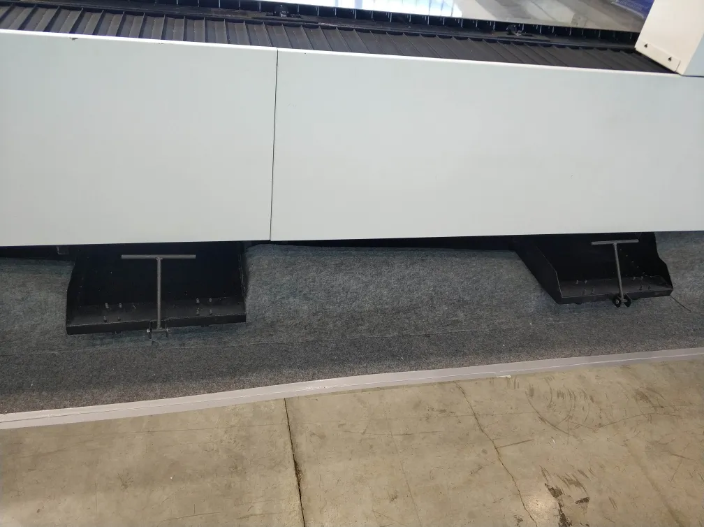 Оптоволоконный лазерный станок для резки металла MetalTec 1530 S (1500W) Оптоволоконный лазерный станок для резки металла MetalTec 1530 S (1500W)