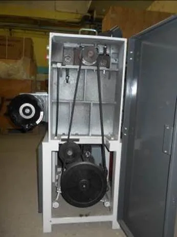 Станок рейсмусовый c шейпером мод. MB104HL Станок рейсмусовый c шейпером мод. MB104HL