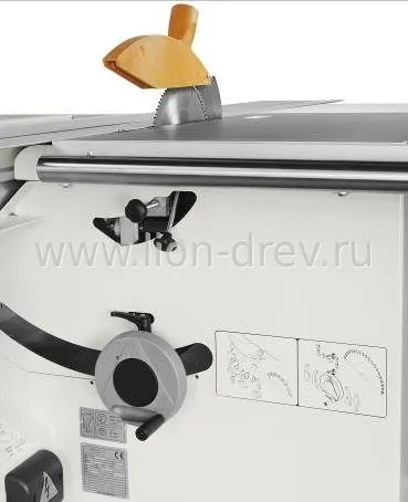 Форматно-раскроечный станок SCM NOVA SI30 Форматно-раскроечный станок SCM NOVA SI30