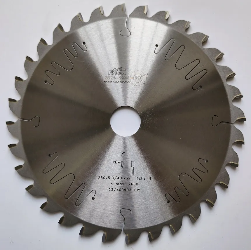 Пильный диск TCT "Pilana" 250x5.0/4.0x32 z32 87.1 FZ N Пильный диск TCT "Pilana" 250x5.0/4.0x32 z32 87.1 FZ N