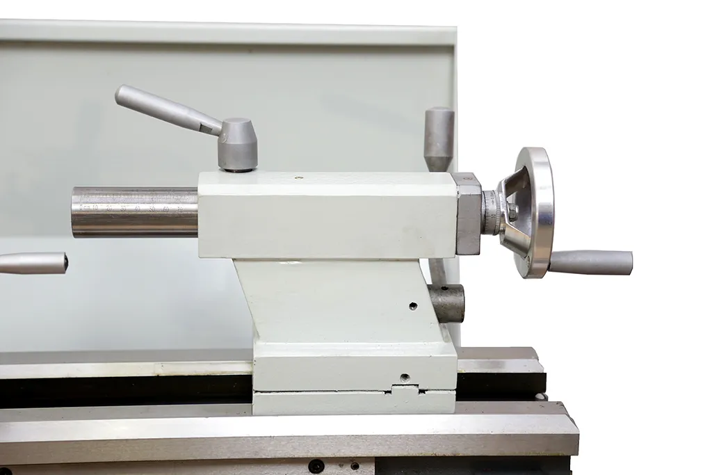 Станок токарный METAL MASTER MML 2870 Станок токарный METAL MASTER MML 2870