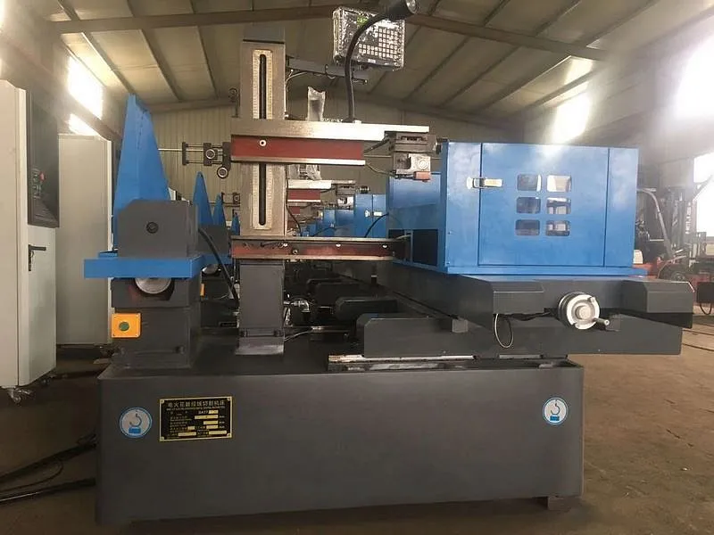 MetalTec DK 7735M Электроэрозионный многопроходной проволочно-вырезной станок MetalTec DK 7735M Электроэрозионный многопроходной проволочно-вырезной станок