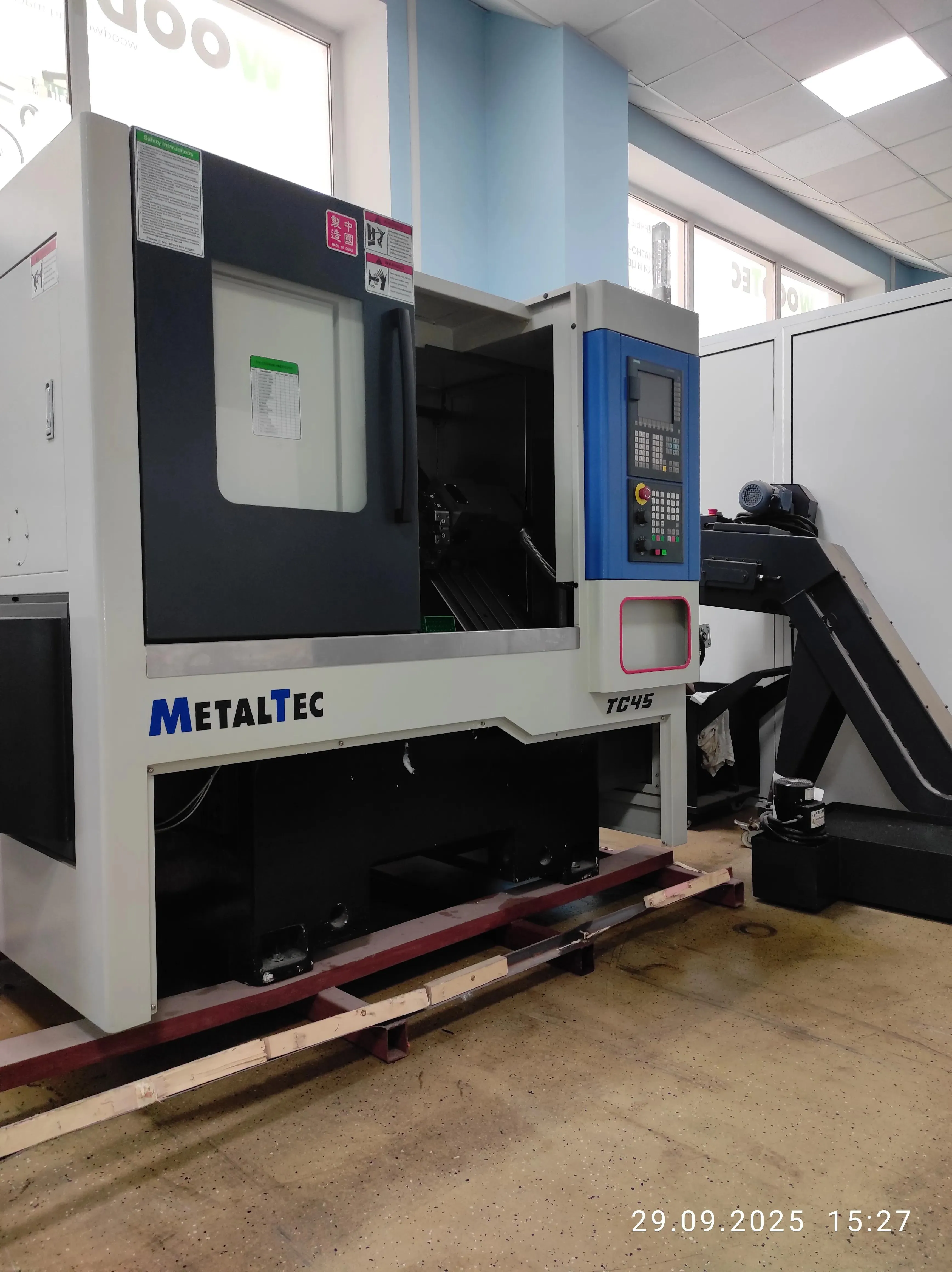 MetalTec ТС 45 (Комплектация ПРОМ) - токарный станок ЧПУ с наклонной станиной MetalTec ТС 45 (Комплектация ПРОМ) - токарный станок ЧПУ с наклонной станиной