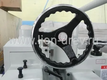 Круглопильный станок QMJ153D Круглопильный станок QMJ153D
