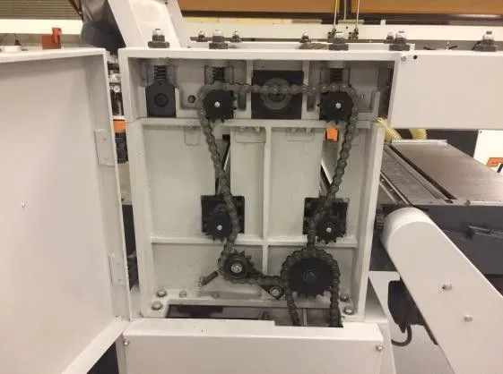 Станок рейсмусовый двухсторонний WoodTec SR 300-2 ECO Станок рейсмусовый двухсторонний WoodTec SR 300-2 ECO