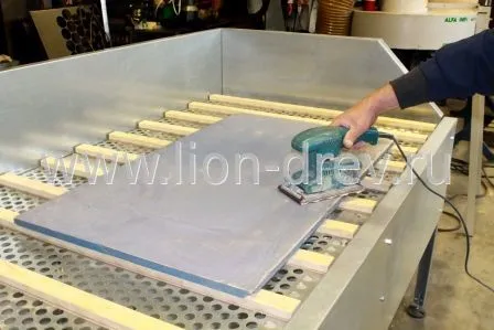Шлифовальный стол СШ-3 Шлифовальный стол СШ-3