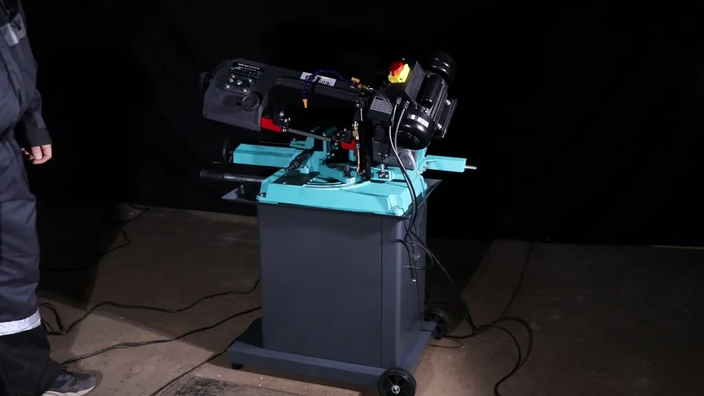 Ленточная пила по металлу LM-128SHD/380 Ленточная пила по металлу LM-128SHD/380