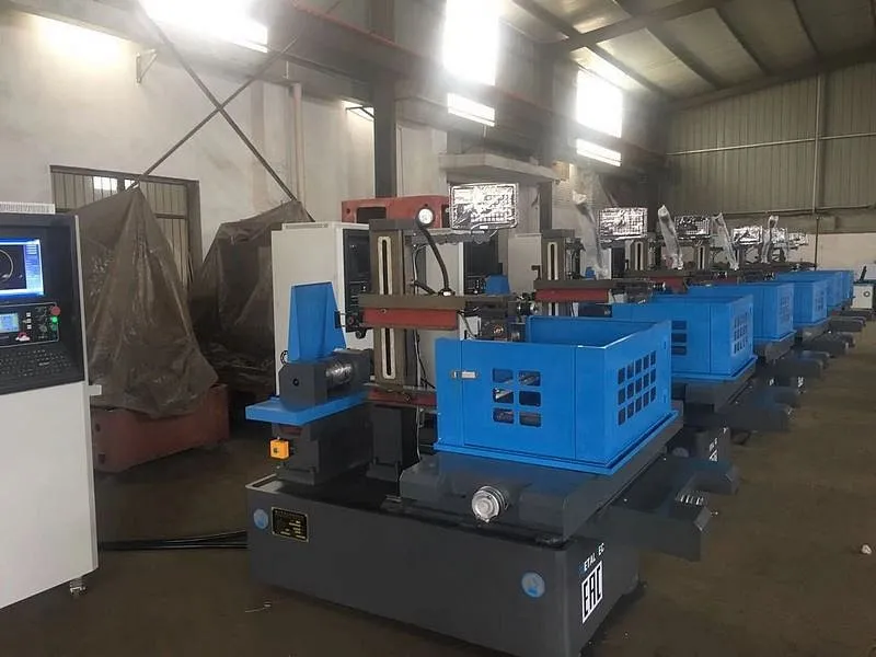 MetalTec DK 7735M Электроэрозионный многопроходной проволочно-вырезной станок MetalTec DK 7735M Электроэрозионный многопроходной проволочно-вырезной станок